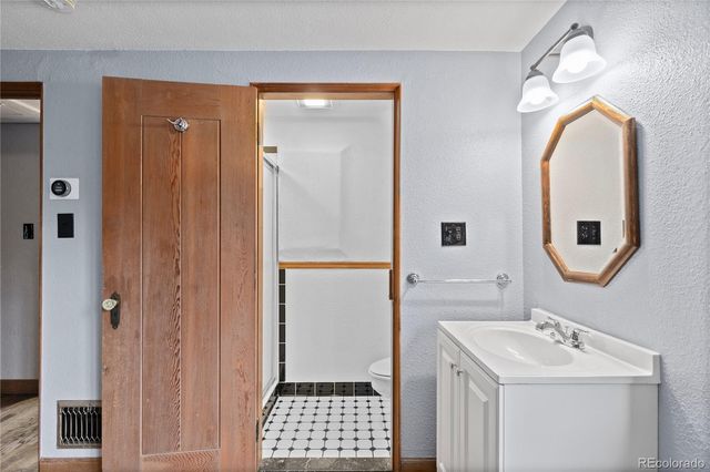 911 Lincoln Place, Boulder, CO 80302