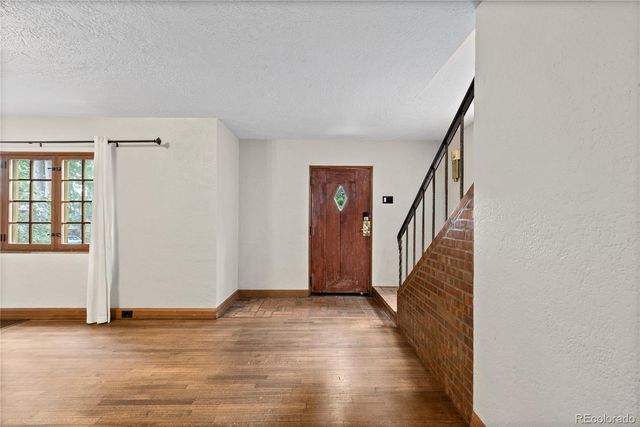 911 Lincoln Place, Boulder, CO 80302