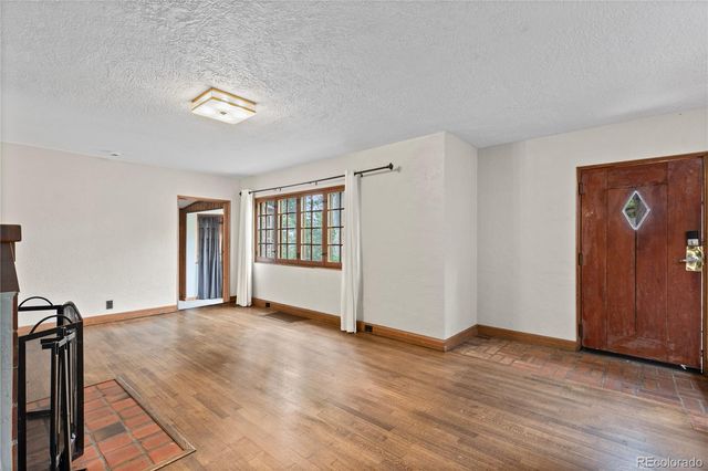 911 Lincoln Place, Boulder, CO 80302