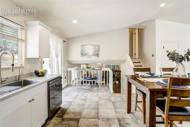 2430 Ptarmigan Lane, Colorado Springs, CO 80918