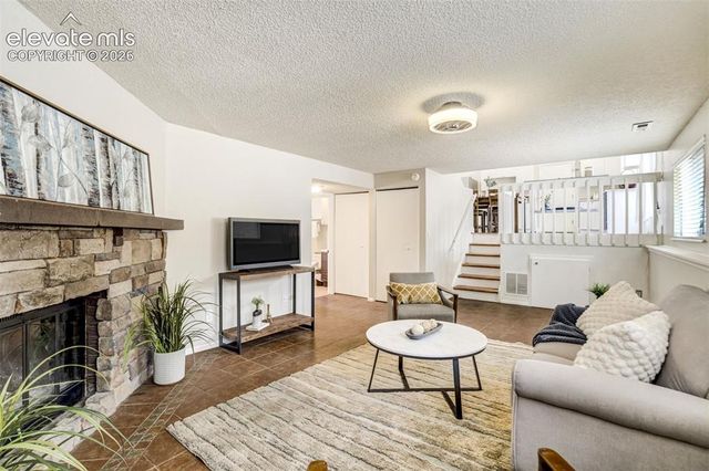 2430 Ptarmigan Lane, Colorado Springs, CO 80918