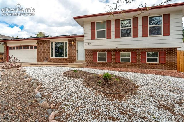 2430 Ptarmigan Lane, Colorado Springs, CO 80918