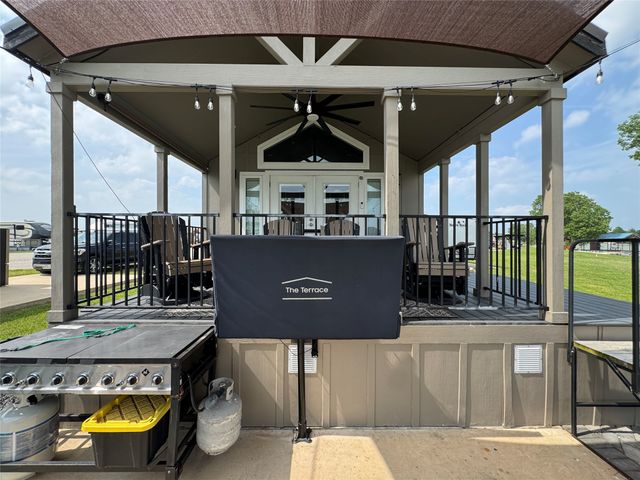 5000 Waterfront Road 126, Kerens, TX 75144