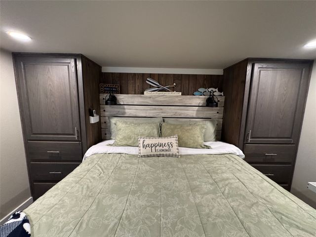 5000 Waterfront Road 126, Kerens, TX 75144