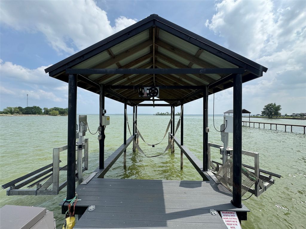 5000 Waterfront Road 126, Kerens, TX 75144