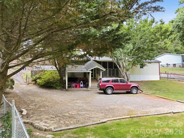 405 Gray Court, Asheville, NC 28806