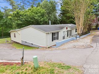 405 Gray Court, Asheville, NC 28806