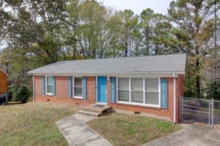665 Shelton Ct, Clarksville, TN 37040