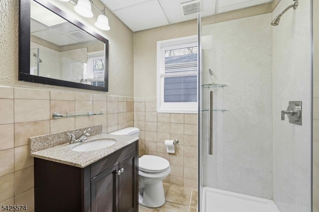 42 Lenox Ave, Green Brook Twp., NJ 08812