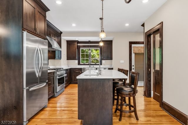 67 Woodland Rd, Bloomfield Twp., NJ 07003