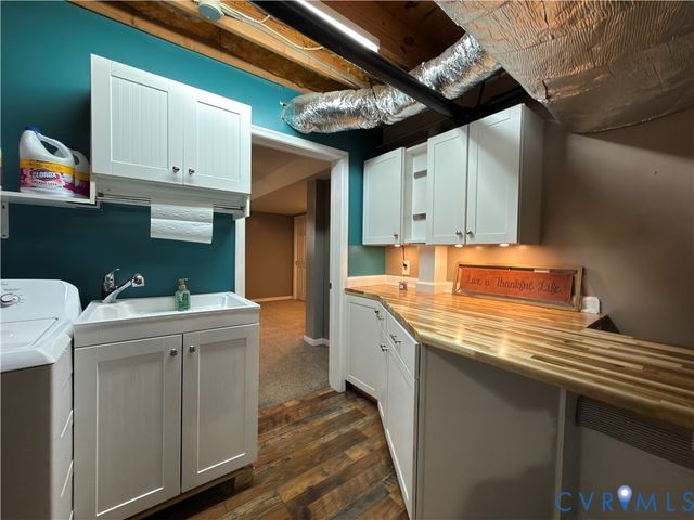 14600 Ramblewood Dr, Chester, VA 23836