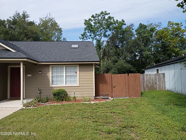 10102 GENI HILL Circle S, Jacksonville, FL 32225