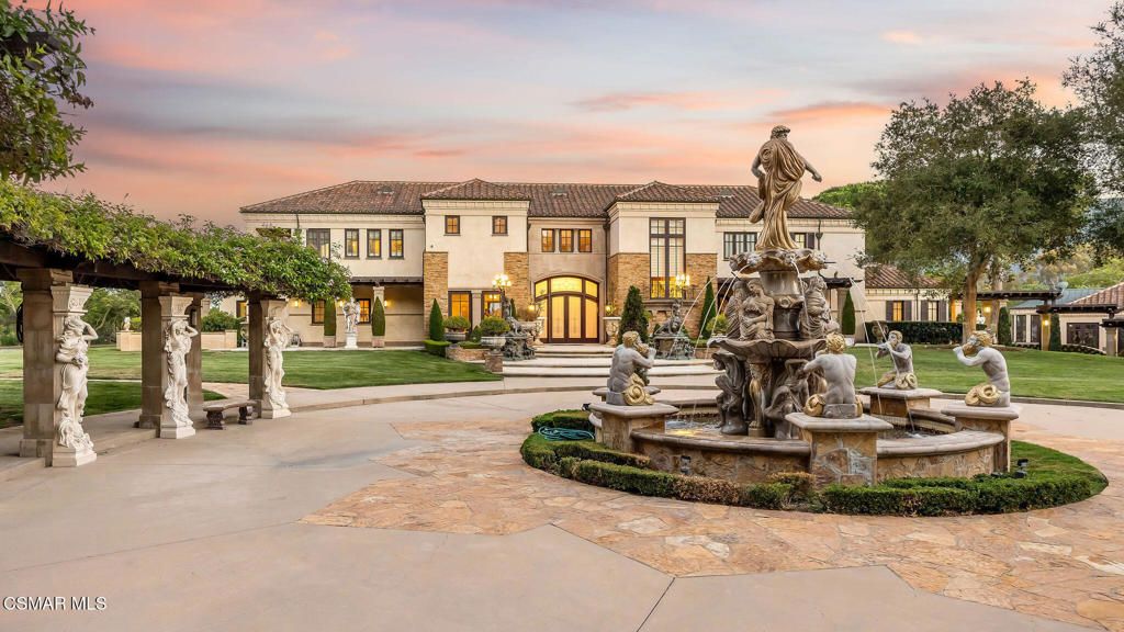 2400 White Stallion Road, Thousand Oaks, CA 91361 — photo 2