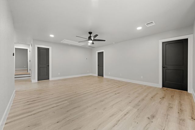 169 Forest Heights Lane, Montgomery, TX 77316