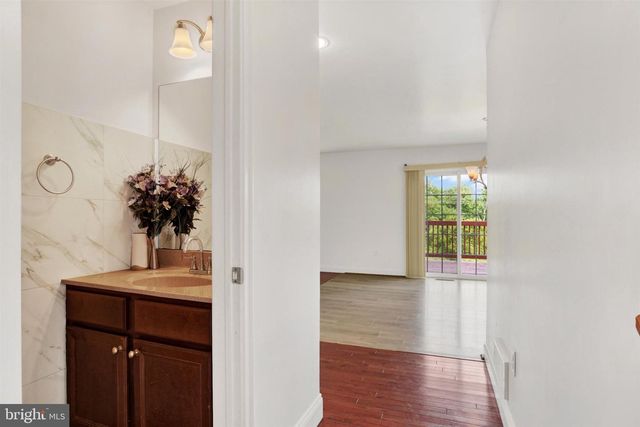 6254 CHATHAM GLENN WAY, Harrisburg, PA 17111