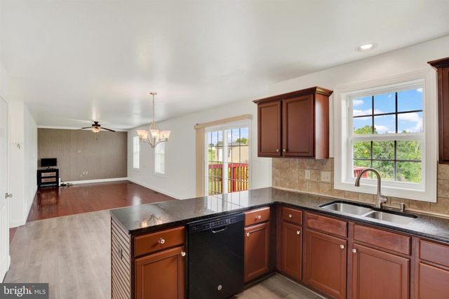 6254 CHATHAM GLENN WAY, Harrisburg, PA 17111