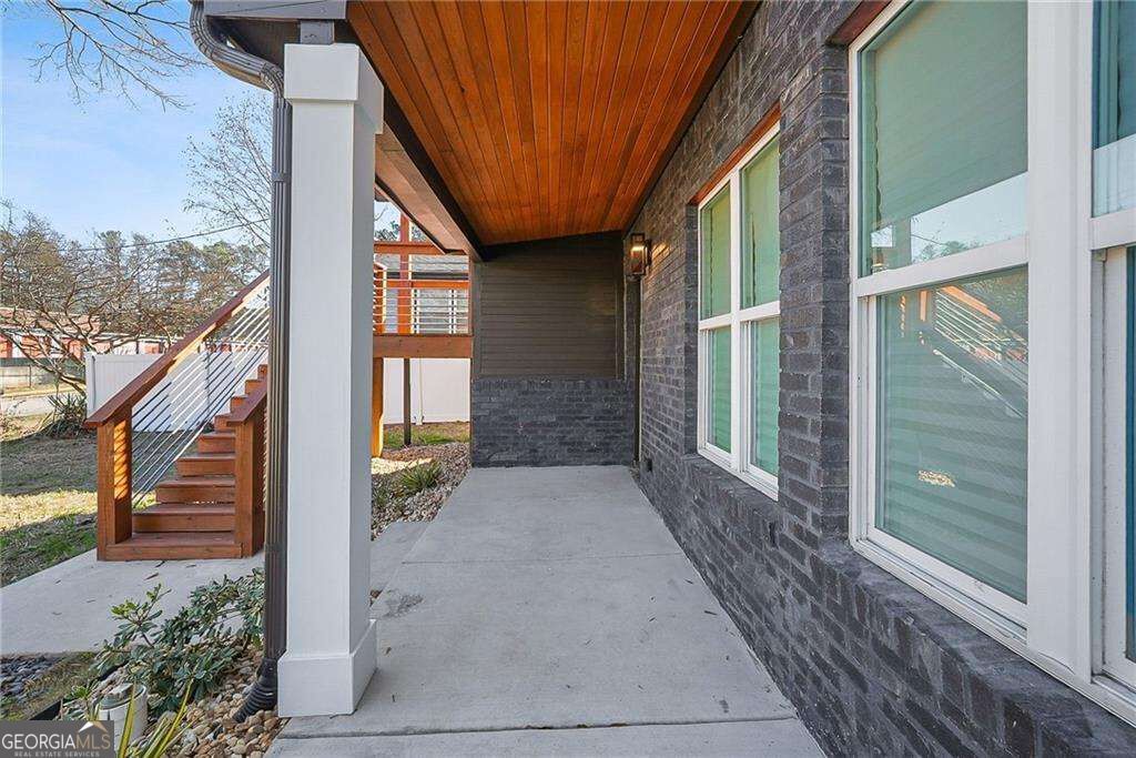 2847 Forrest Hills Drive SW, Atlanta, GA 30315 — photo 3