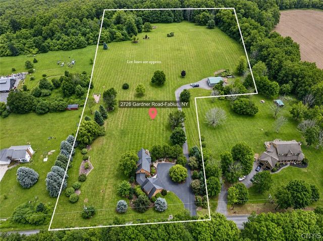 2726 Gardner Rd, Pompey, NY 13063
