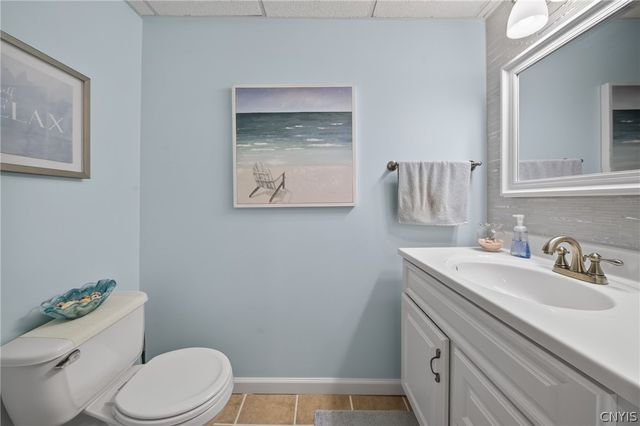 2726 Gardner Rd, Pompey, NY 13063