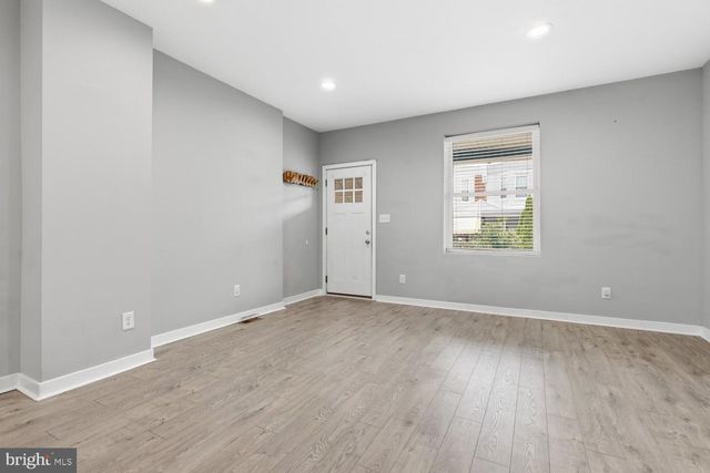 57 E HORTTER ST, Philadelphia, PA 19119