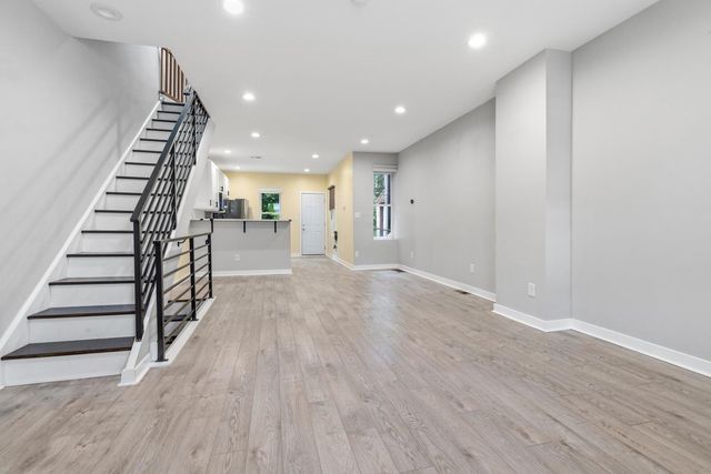 57 E HORTTER ST, Philadelphia, PA 19119