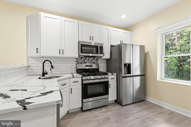 57 E HORTTER ST, Philadelphia, PA 19119