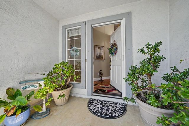 8866 Siegel St, Valley Springs, CA 95252