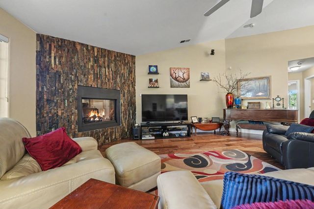 8866 Siegel St, Valley Springs, CA 95252