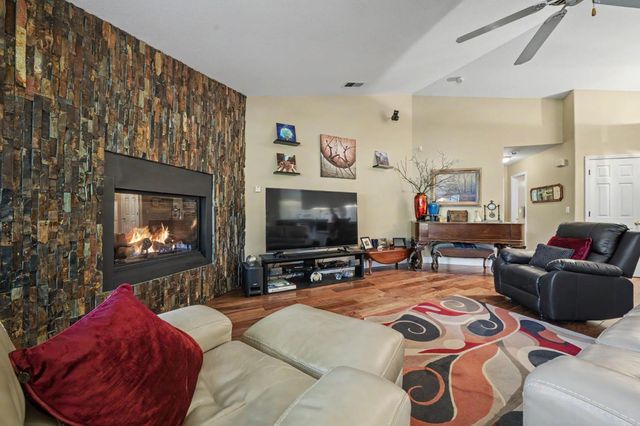 8866 Siegel St, Valley Springs, CA 95252