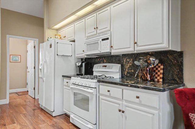 8866 Siegel St, Valley Springs, CA 95252