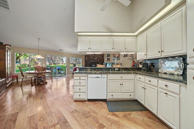 8866 Siegel St, Valley Springs, CA 95252