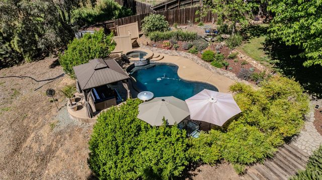 8866 Siegel St, Valley Springs, CA 95252