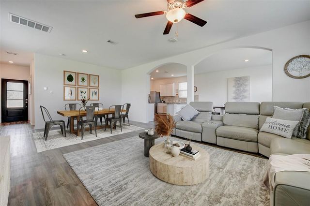 9847 Copper Ranch Trail, Richmond, TX 77406