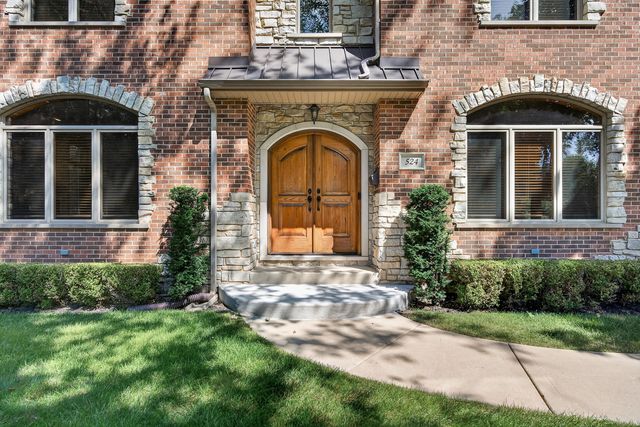 524 E Washington Avenue, Lake Bluff, IL 60044