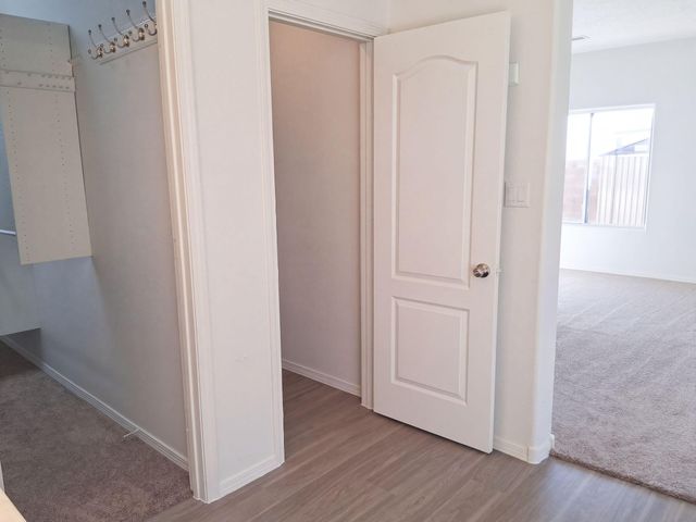 2900 Duerson Trail SW, Albuquerque, NM 87121