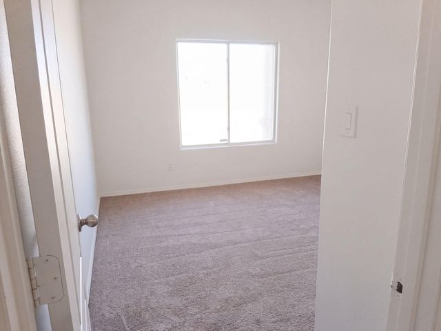 2900 Duerson Trail SW, Albuquerque, NM 87121