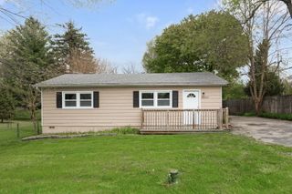 36855 N Elizabeth Drive, Lake Villa, IL 60046