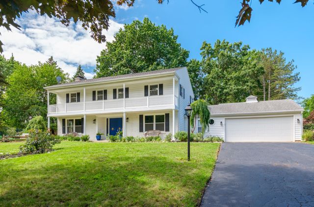 2222 Aberdeen Drive, Kalamazoo City, MI 49008