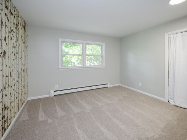 2222 Aberdeen Drive, Kalamazoo City, MI 49008