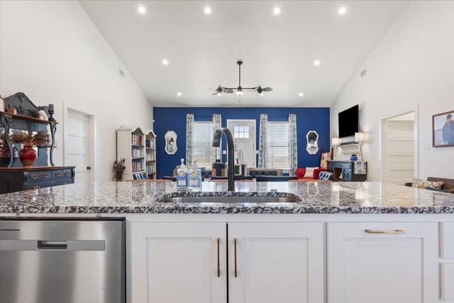 1652 Mount Moriah Road, Riesel, TX 76682