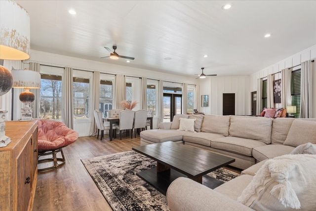 1652 Mount Moriah Road, Riesel, TX 76682