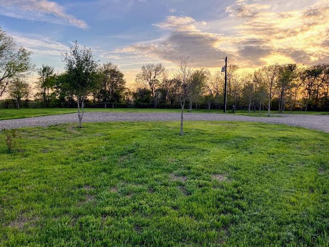 1652 Mount Moriah Road, Riesel, TX 76682