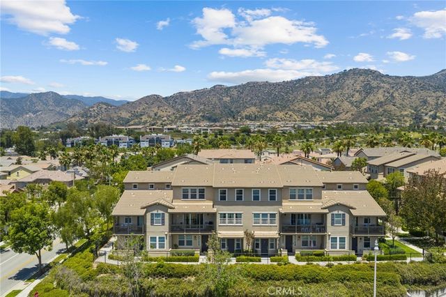902 N Botanica Lane C, Azusa, CA 91702