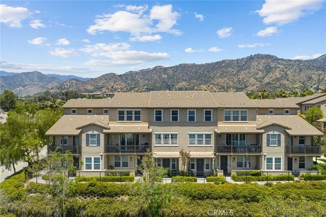 902 N Botanica Lane C, Azusa, CA 91702