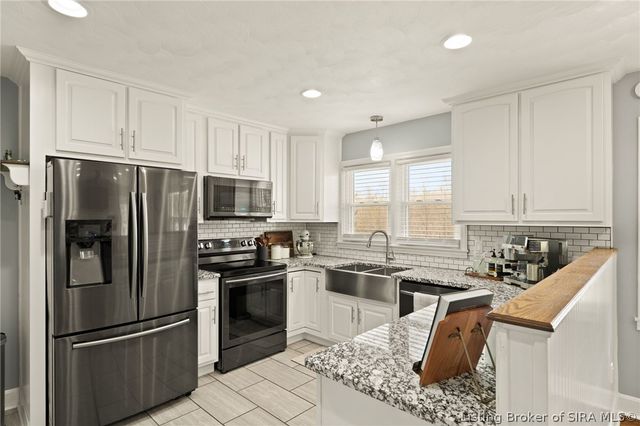 1805 Corydon New Middletown Road SE, Corydon, IN 47112