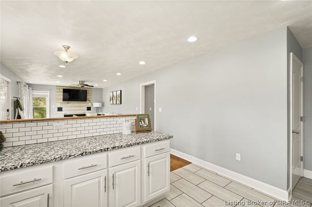 1805 Corydon New Middletown Road SE, Corydon, IN 47112