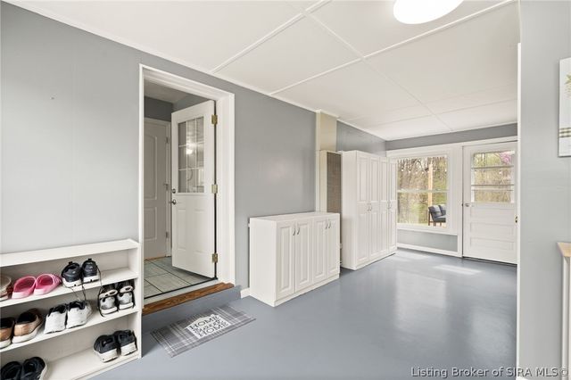 1805 Corydon New Middletown Road SE, Corydon, IN 47112