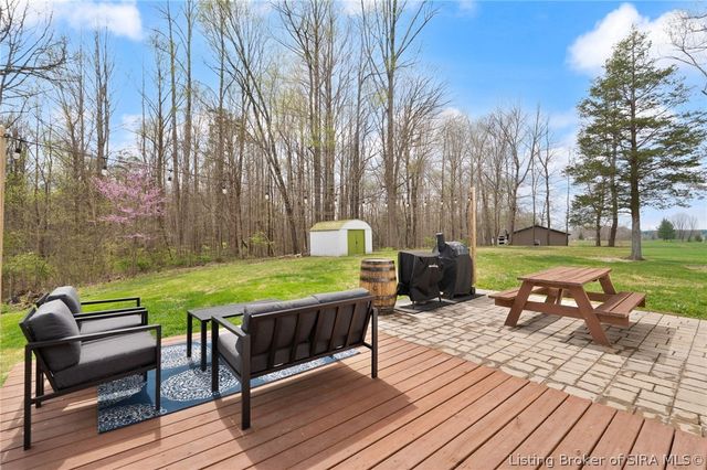 1805 Corydon New Middletown Road SE, Corydon, IN 47112