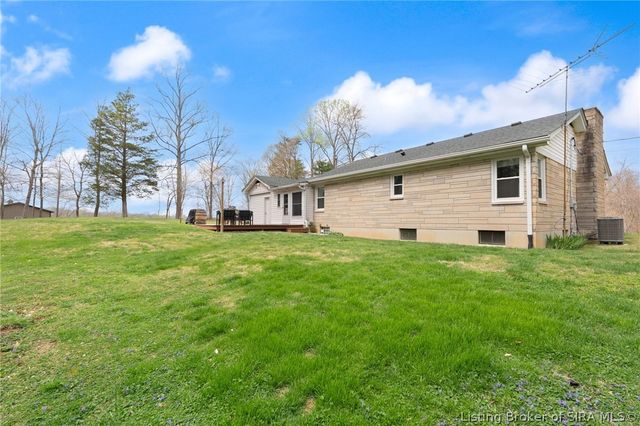 1805 Corydon New Middletown Road SE, Corydon, IN 47112