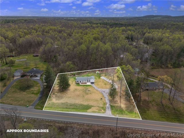 1805 Corydon New Middletown Road SE, Corydon, IN 47112